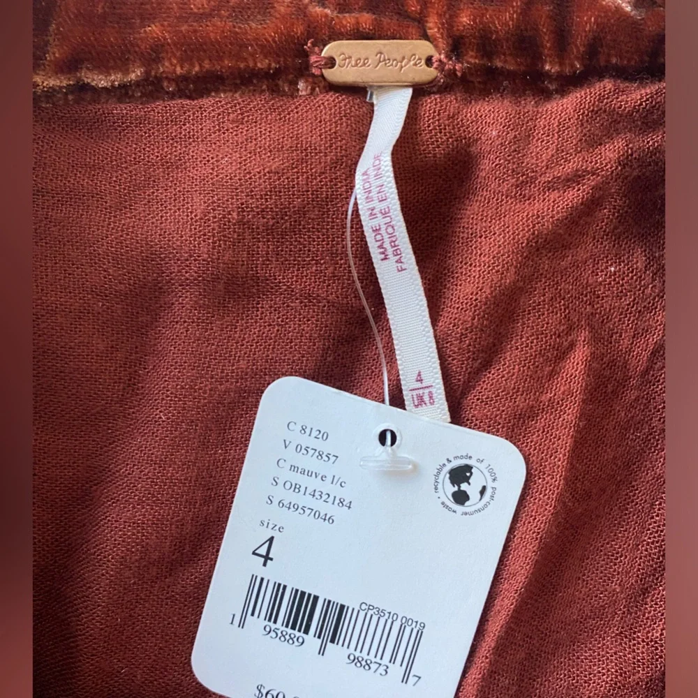 NWT Free People X REVOLVE Vivienne Velvet Mini Skirt | Size 4 - Picture 5 of 5